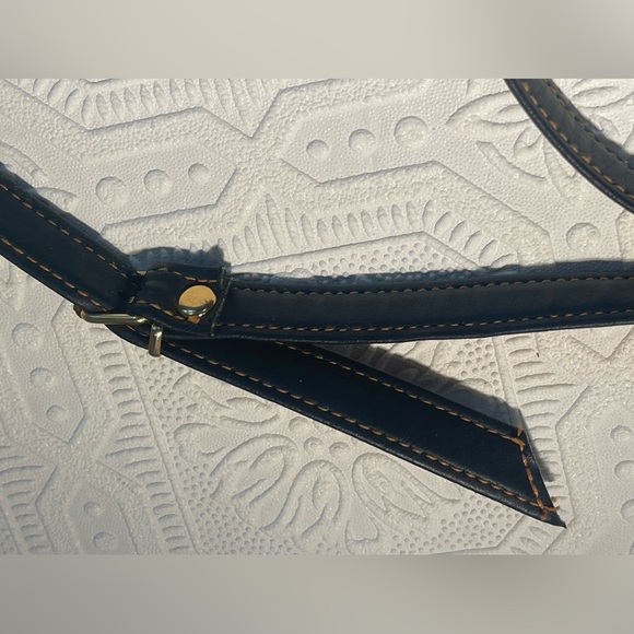 Vintage Veneta Dark Green and Brown Leather Shoulder Hand Bag with Gold Hardware - Picture 10 of 16